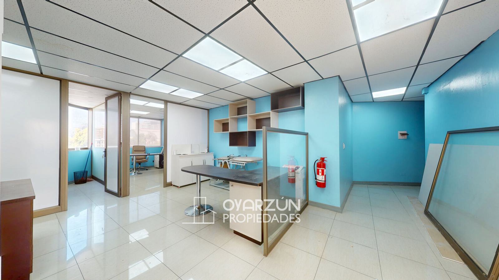 Oficina de 71 m² con estacionamiento