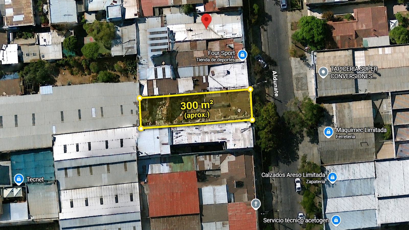 Terreno de uso industrial cerca del Parque O’Higgins
