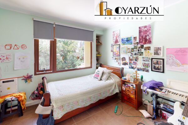 Se Vende Casa En Condominio de 4 Dormitorios, 4 Baños, Estar, 2 Estacionamientos, 330 Metros Totales